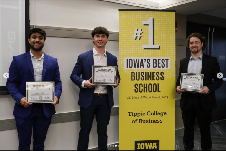 Tippie Tech students with awards.